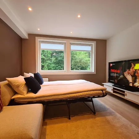 Center Charm In Exclusive Eiganes - Modern & Spacious Lejlighed Stavanger